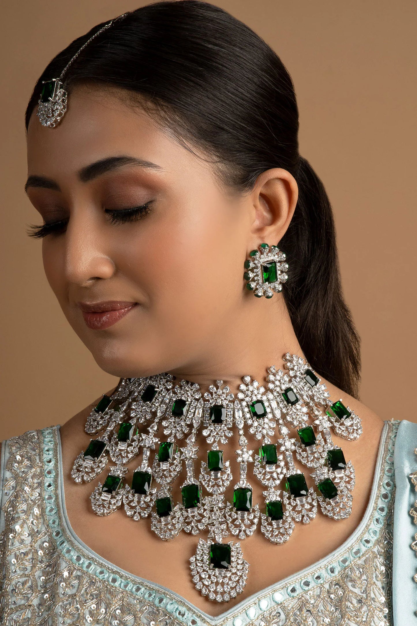 Kiara Advani Inspired Emerald Luxury Choker Set