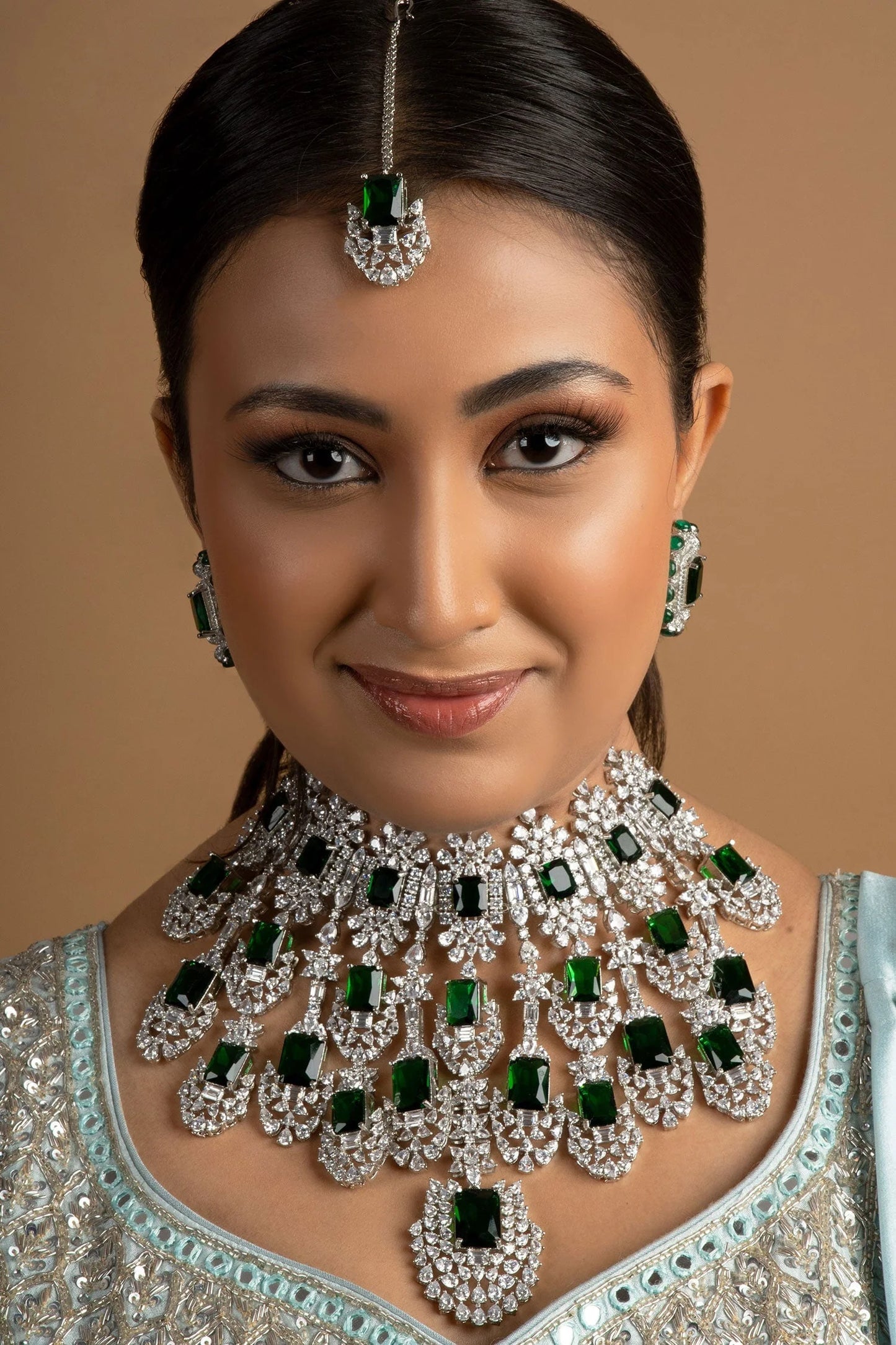 Kiara Advani Inspired Emerald Luxury Choker Set
