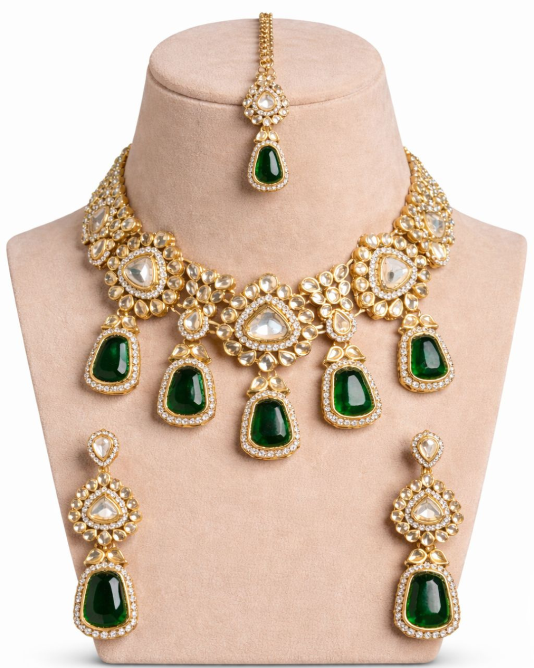 Royal Emerald Kundan Bridal Necklace Set with Maang Tikka & Earrings